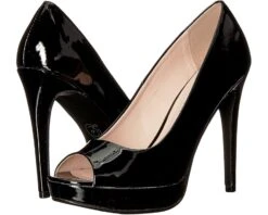 Chinese Laundry Holliston Pump