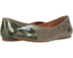 SoftWalk Sonoma Cap Toe