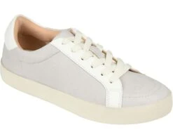 Journee Collection Comfort Foam™ Edell Sneaker