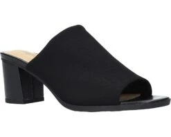 Easy Street Carmella